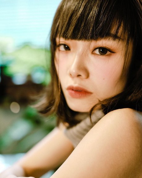 Queenie Lam HD女優 写真