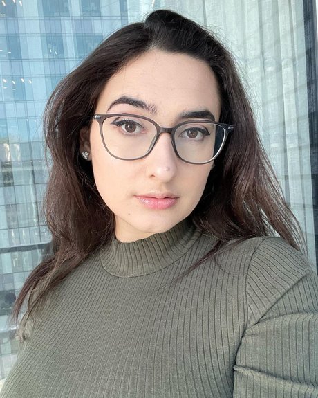 Queen Julia アート女優 写真