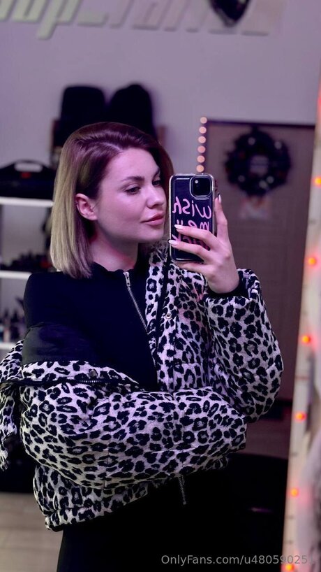 Roxy Blakee 完璧なスター 写真