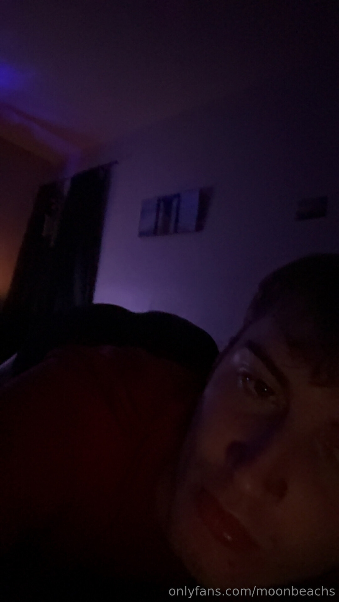 アウトドア オンリーファンズ セクシーヌード 写真