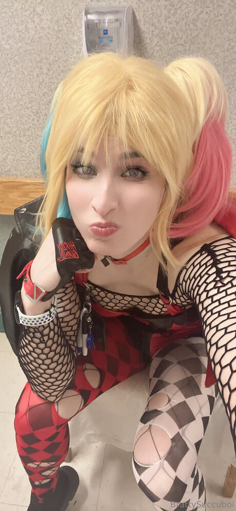 Tomboysuccubus 美しいスター 写真