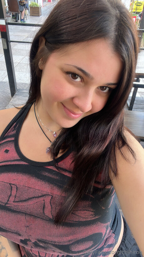 Chihiroo ホットなスター 画像