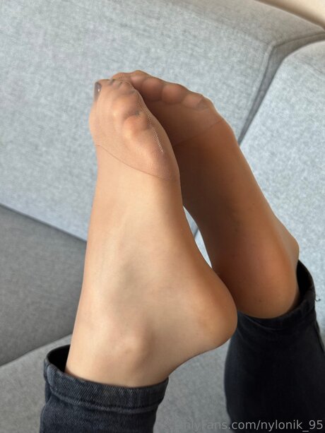 Nylonik 95 独占スター 写真