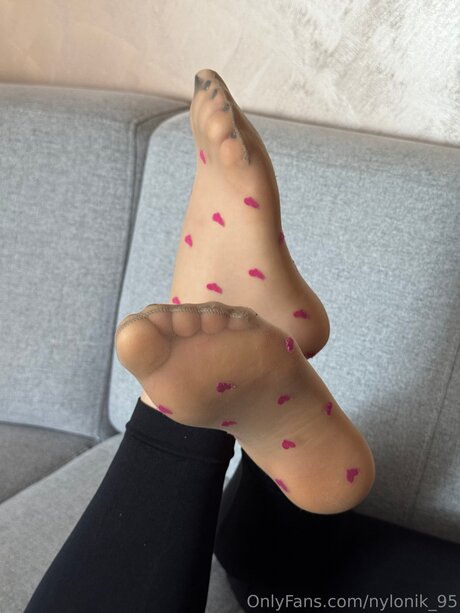 金髪巨乳オンリーファンズ ホットxxx 画像