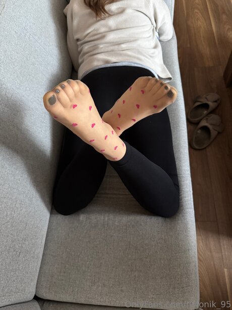 Nylonik 95 エロティック女優 写真