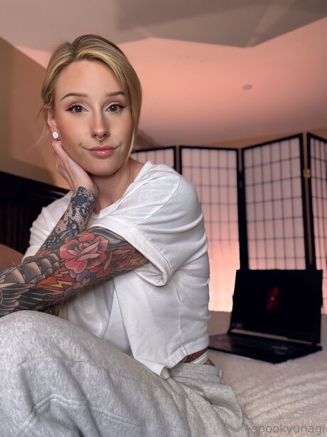 Spookyunagivip トップモデル 写真