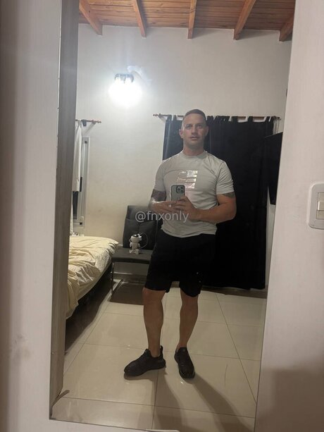 セレブゲイオンリーファンズ セックス 画像