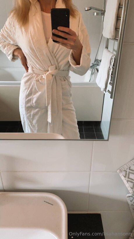 Lisahansonn ポルノスター トップ 写真