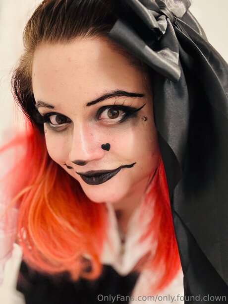 トランスティーンオンリーファンズ セクシーxxx 写真