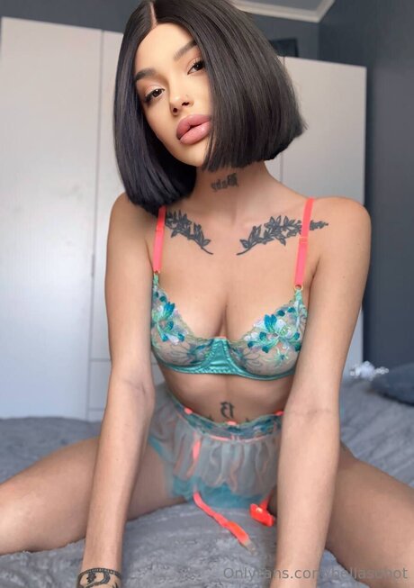 Bellasohot ポルノスター 高品質 写真