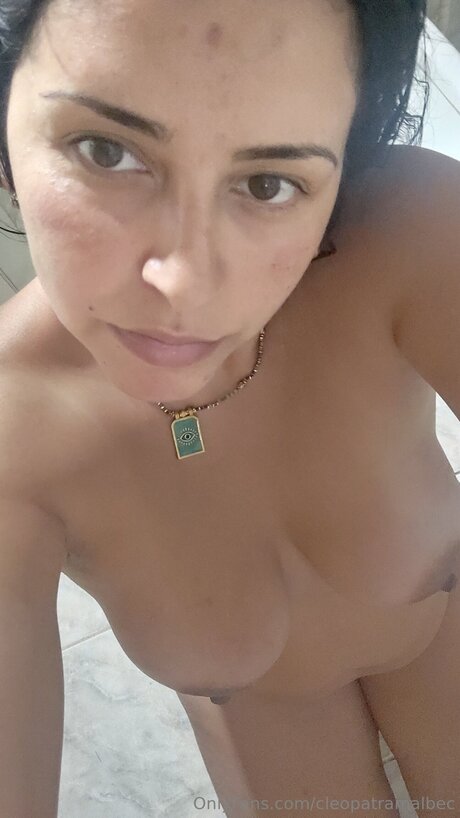 Cleopatramalbec xxxポルノスター 写真