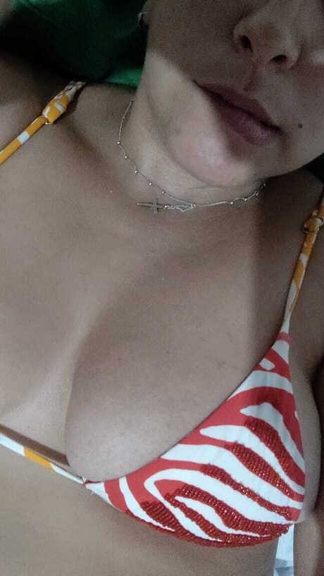 Cleopatramalbec ポルノ女優 写真