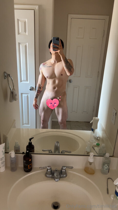 Timilktea セクシーモデル 画像