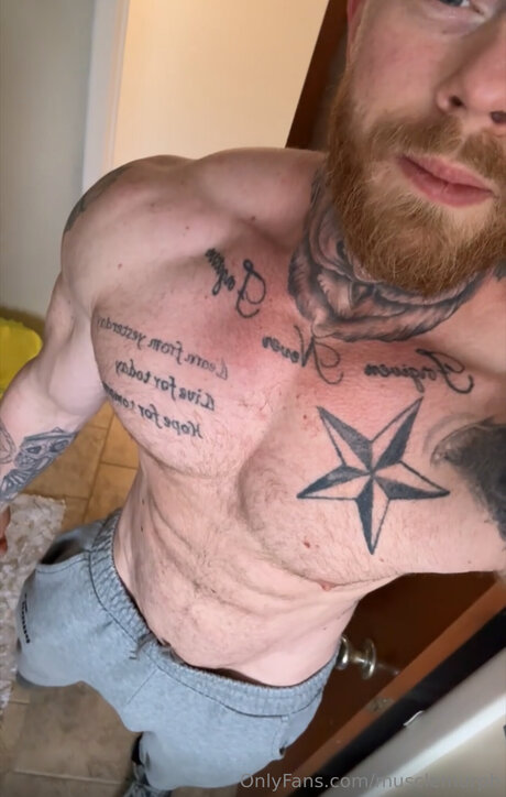 Musclemurph ヌード女優 画像