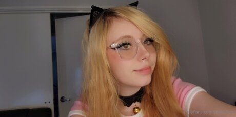 Jenki Free スター xxx 写真