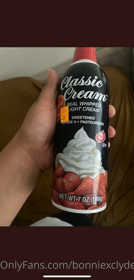 偽おっぱいオンリーファンズ HD 画像