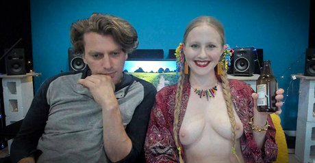 Lucy Musings 無料のポルノスター 画像