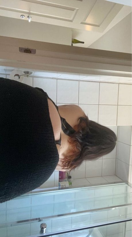 18ヌードオンリーファンズ xxx 写真