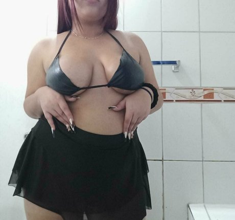 ネイティブオンリーファンズ ホット裸 写真