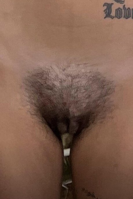 トゥワークオンリーファン ホットセクシー 写真