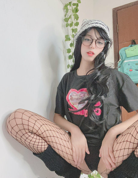 annekuronofree ポルノスター 写真