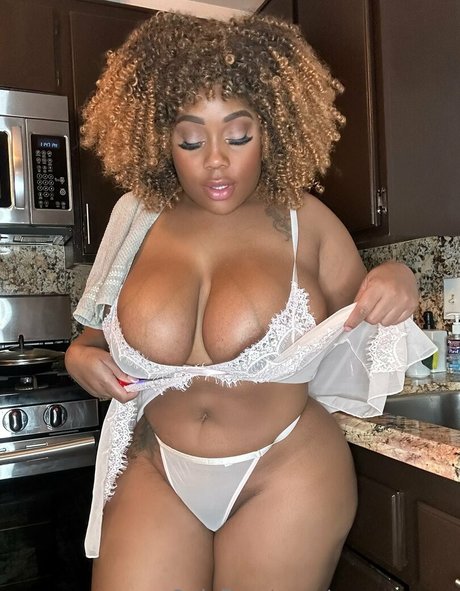 偽おっぱいオンリーファンズ ホットxxx 写真