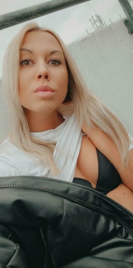 benzpaula セックスモデル 画像