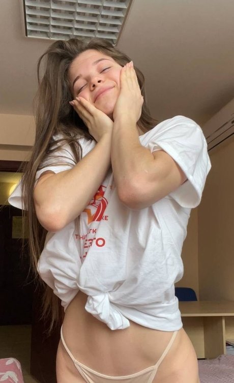 ピナイオンリーファンズ セックス 画像