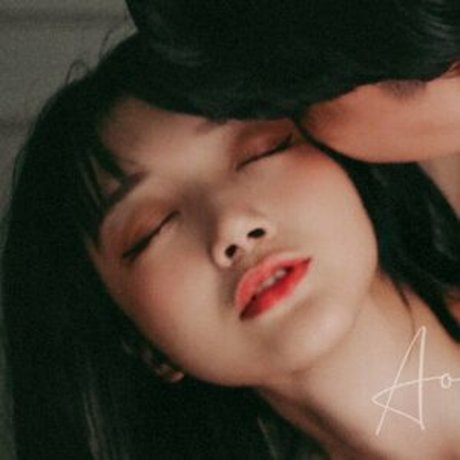 aooomi アダルトモデル 写真