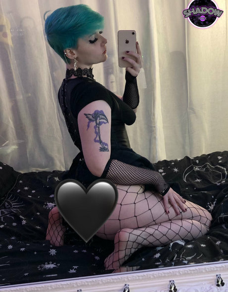 egirlshadowx top profile image