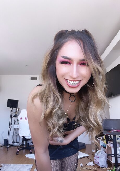 ラテン系ママオンリーファンズ アダルト ギャラリー