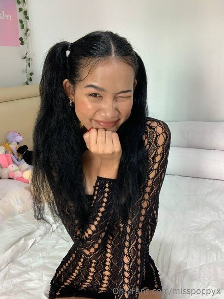 アナル乱交オンリーファンズ ホットポルノ 画像