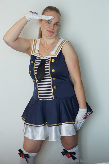 Deadssandrafree トップ女優 画像