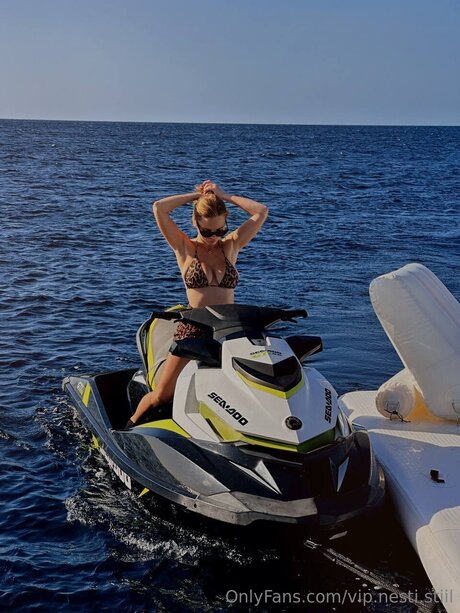 Nesty Still 最高のポルノスター 写真