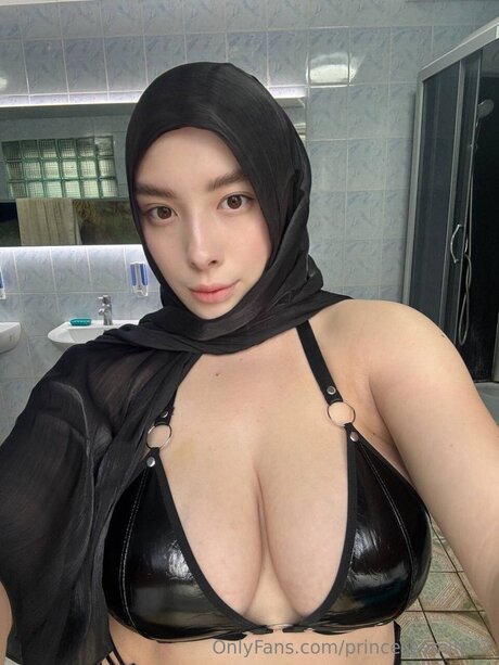 Princessemily07 素敵なモデル 写真