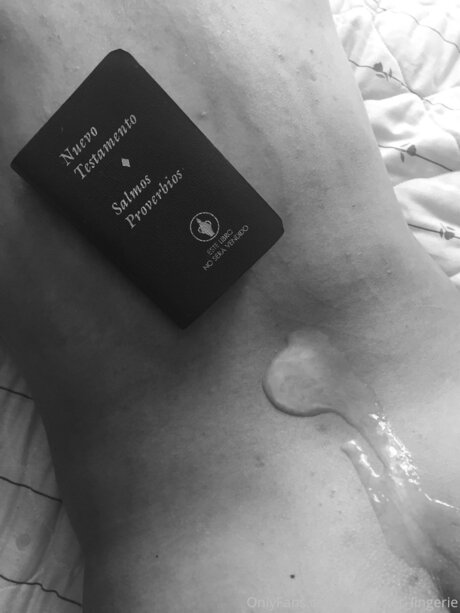 日焼けしたオンリーファンズ ホット裸 ギャラリー