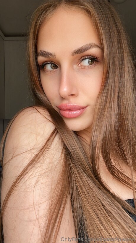 Elizabethswann 美しいスター 画像