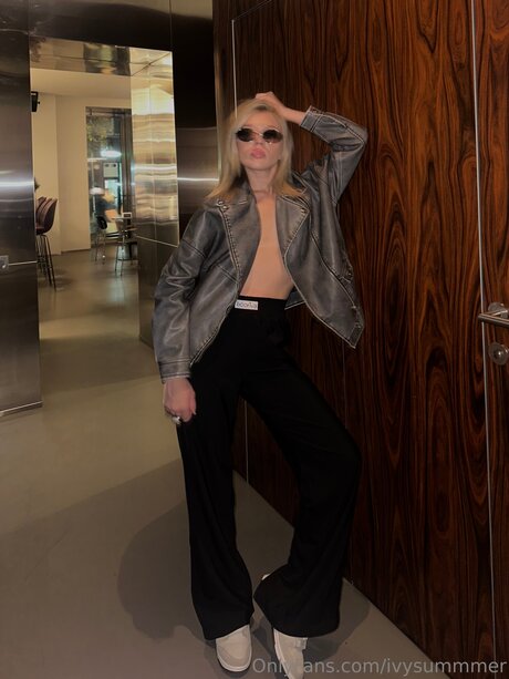 Ivysummmer セックス女優 画像