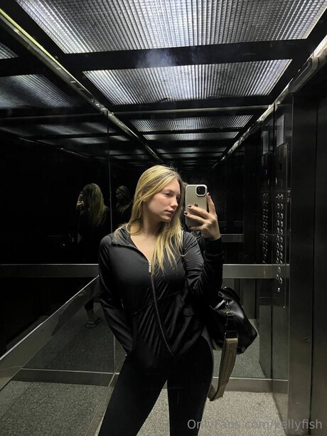 Kellyfish 美しい女優 写真