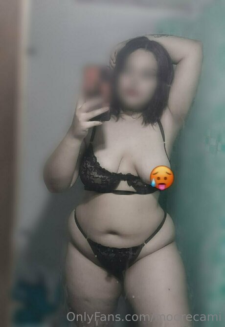 Moorecami エロティックなポルノスター 画像