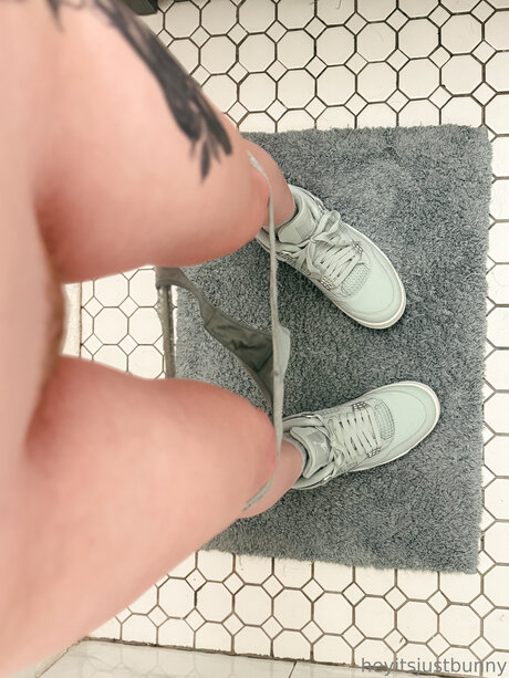 Heyitsjustbunny ホットなモデル 写真