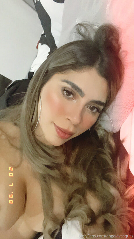 Angelav01 トップポルノスター 写真