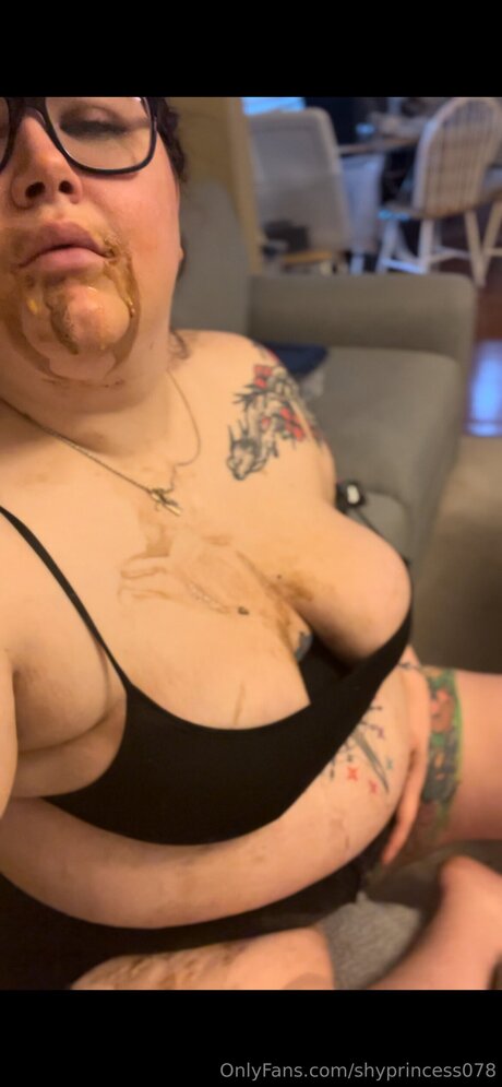 Shyprincess078 ホットなポルノスター 写真