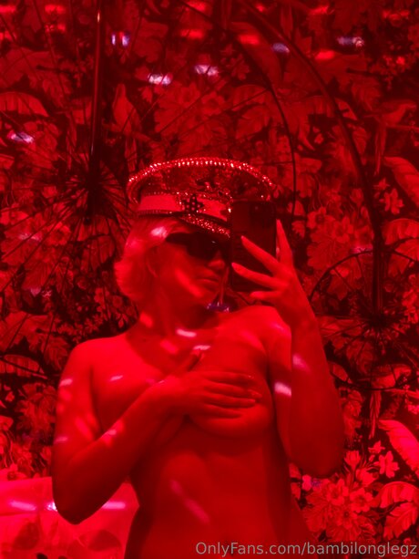 Bambilonglegz 独占ポルノスター 画像