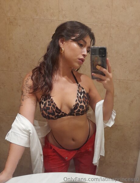 Emmaa Of ポルノスター 写真