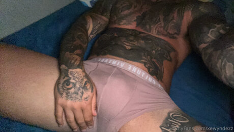 Xewyhdezz トップ女優 画像