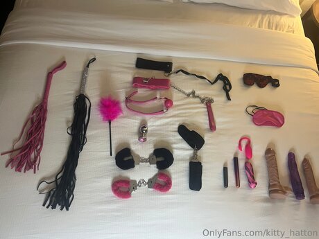 Kitty Hatton 無料モデル 写真