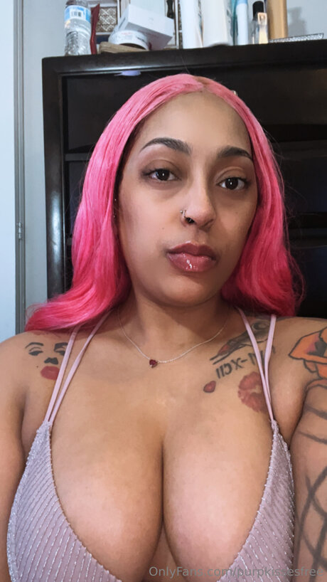 Purpkissesfree 高品質モデル 写真