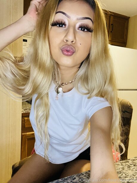 Latinabarbie96 素敵な女優 写真