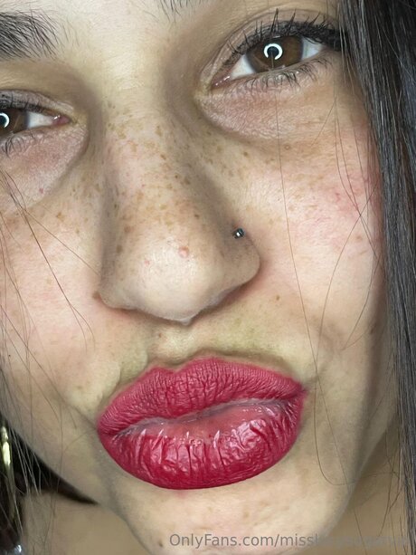 Misslucysugarvip スター ヌード 写真